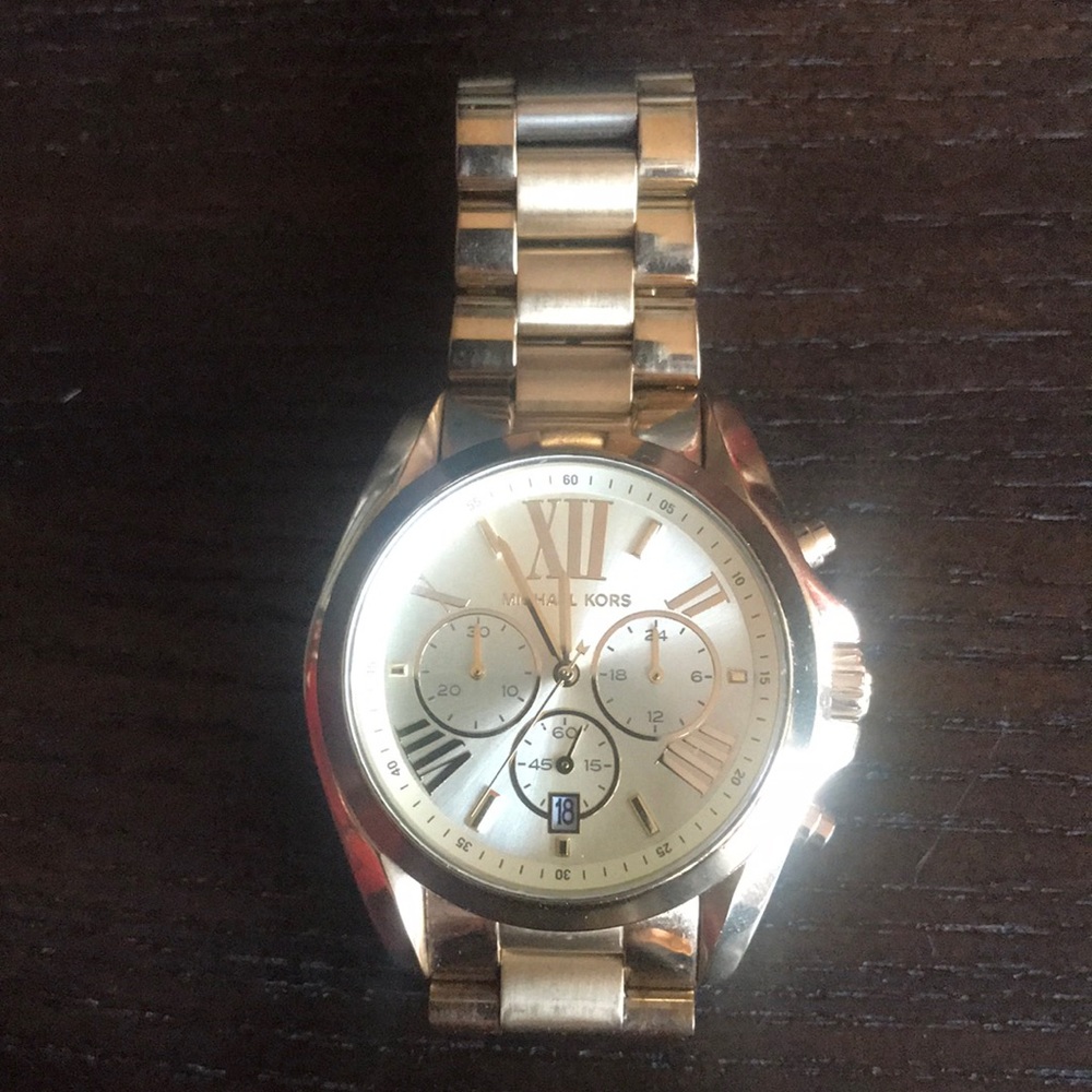 Michael Kors - Gold Watch